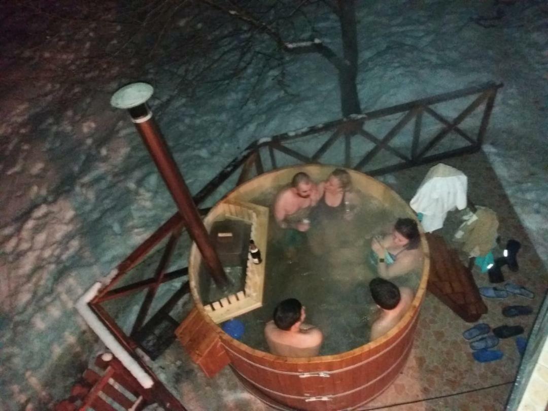 La Cascada Sipot Villa Merisor Bagian luar foto